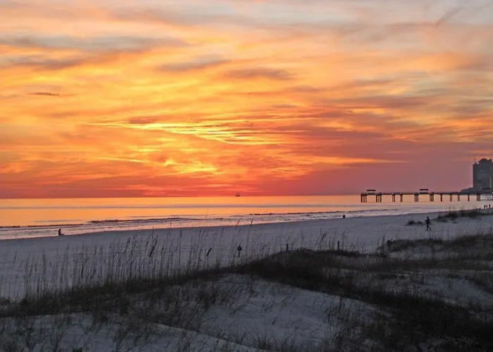 Beachview 216 By Albvr - In The Heart Of It All, Just Steps To The And Hangout! Gulf Shores