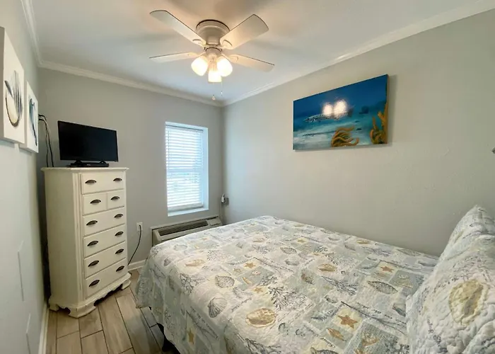 Beachview 216 By Albvr - In The Heart Of It All, Just Steps To The And Hangout!